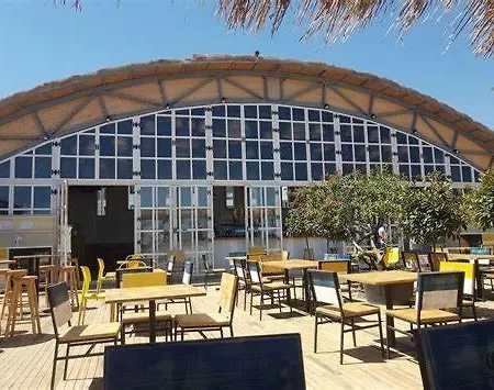 Mamaia Nord Aproape De Paja Navodari
