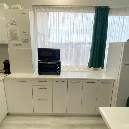 Mamaia Nord Aproape De Paja Aparthotel