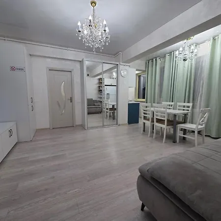 Aparthotel Mamaia Nord Odyssey *